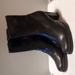 Gianni Bini Roger Leather Boot